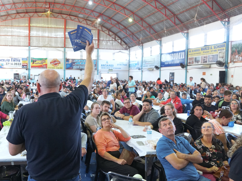 1.500 pessoas na 20ª edição da Festa dos Comerciários